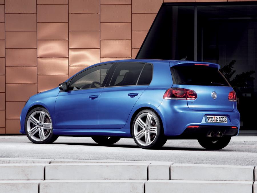  Volkswagen Golf R 2009 года  (фото 18 из 54)